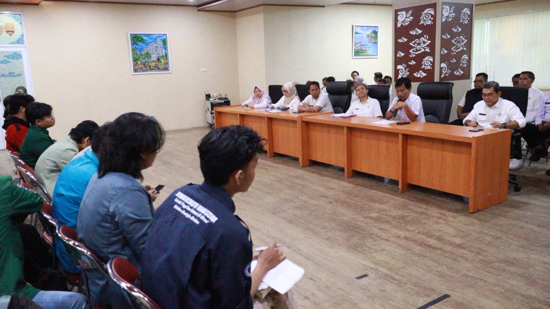 Dialog Terbuka dengan Mahasiswa, Wali Kota Ajak Generasi Muda Pahami Dinamika Pembangunan