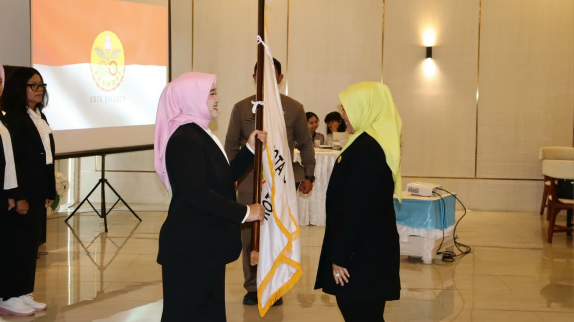 Pelantikan Perwosi 2026-2030, Wakil Wali Kota Dorong Perempuan Aktif Berolahraga