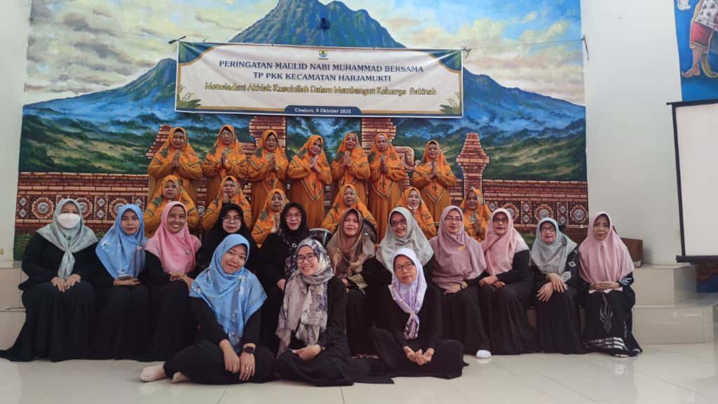 Peringatan Maulid Nabi Muhammad SAW Bersama Tim Penggerak PKK Kecamatan Harjamukti