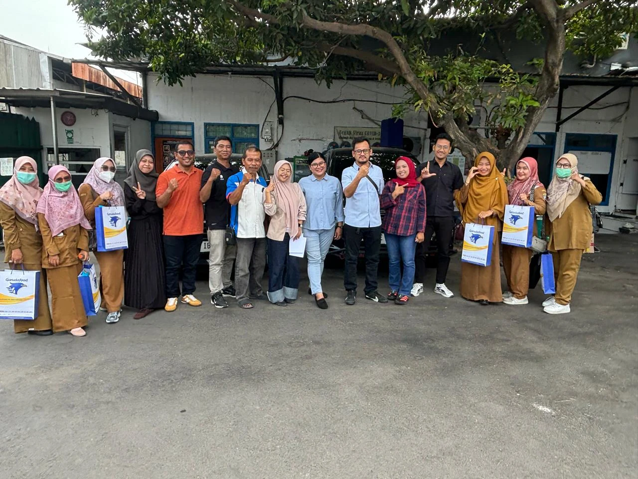 CEK KESEHATAN GRATIS PT. GARUDA FOOD KELURAHAN PEGAMBIRAN KECAMATAN LEMAHWUNGKUK KOTA CIREBON