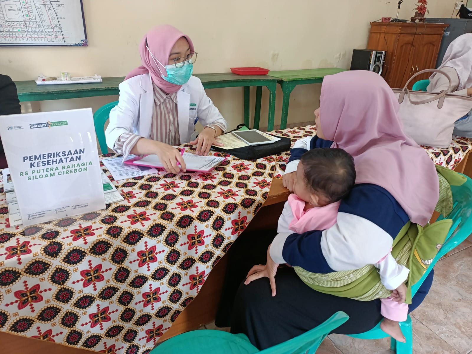 KEGIATAN SKRINNING GIZI KLINIS DI POSYANDU