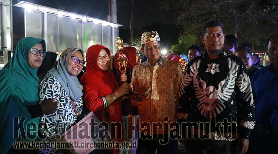 Taman Air Mancur Kecamatan Harjamukti jadi Wadah Pentas Seni dalam Memeriahkan Hari Jadi Kota Cirebon ke-650