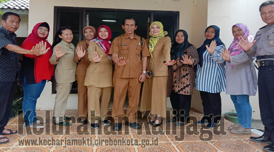 Lurah Kalijaga Terima Kunjungan Tim Monev Dari DP3AKB Provinsi Jawa Barat